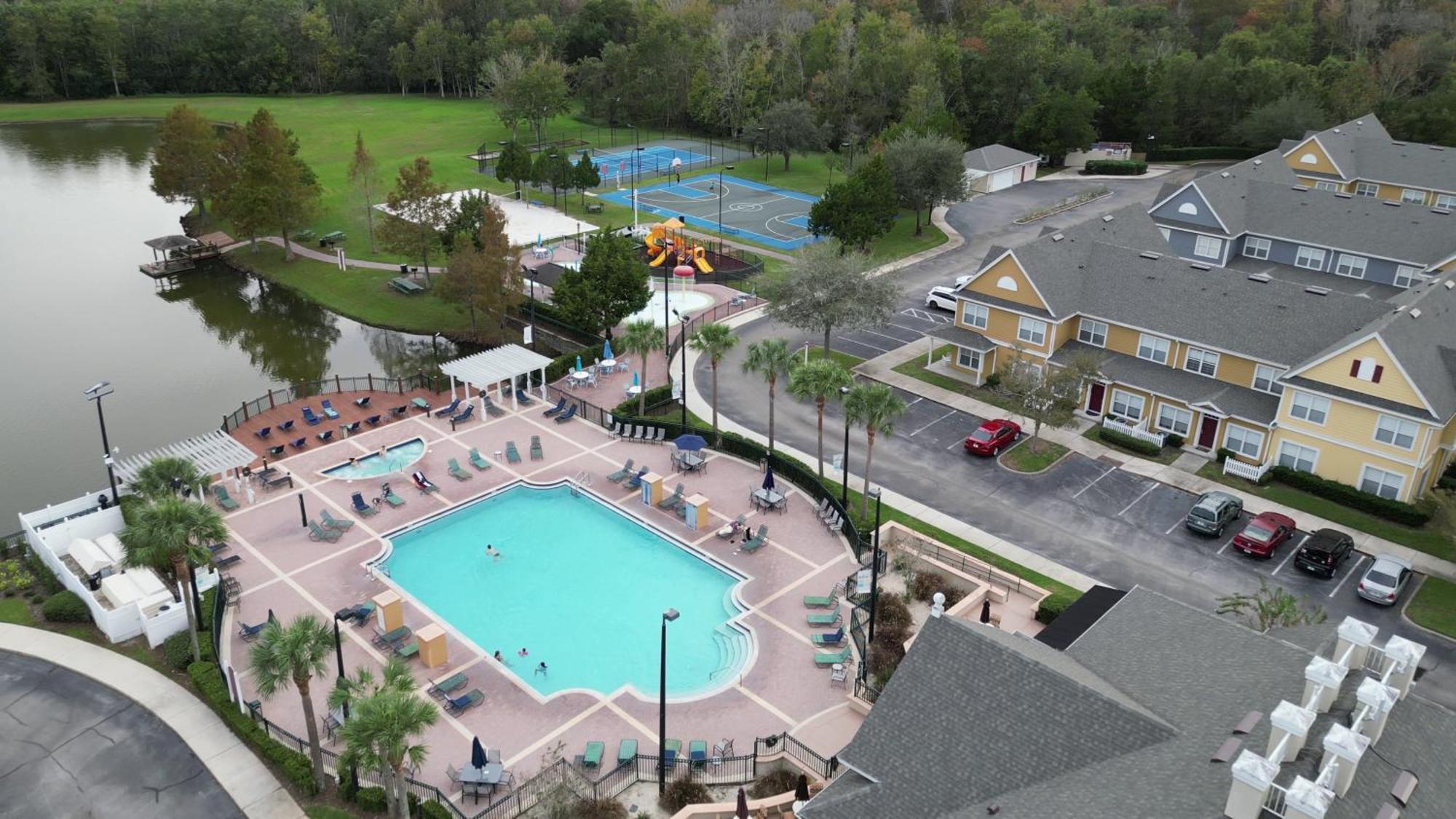 The Villas At Seven Dwarfs - 2624 Mickey Villa - Near Disney - Water Park Kissimmee Exterior photo